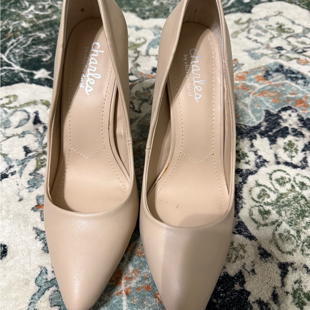 Charles David Beige Heels